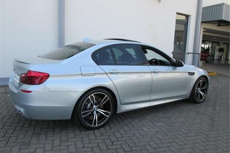 BMW M5 (F10) For Sale | Sandton, Gauteng | R1,050,000 | Silverstone/Black | Style 343 wheels, ConnectedDrive Services, RTTI, COncierge Services, M Driver's Package